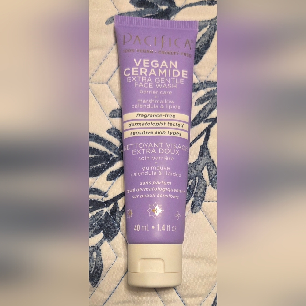 Pacifica Vegan Ceramide Gentle Face Wash – Travel Size (1.4 oz)